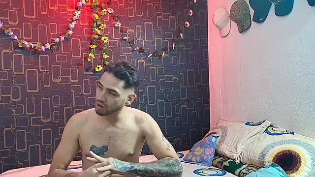 Snapshot of daniquintero03 chatting on 04-25-26, 07:22 daniquintero03 online show from 04-25-26, 07:22