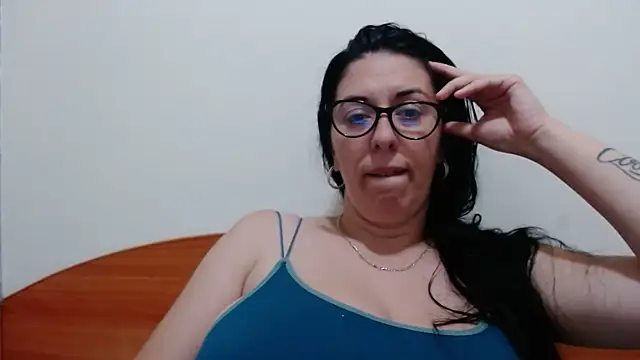 jollene online show from 06-30-26, 02:06