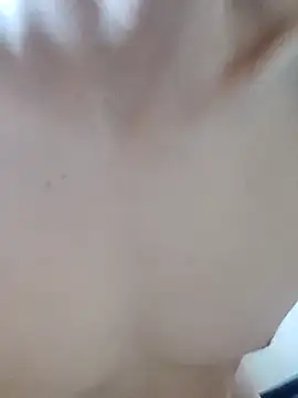 La Cosita 69 online show from 10-31-25, 12:35