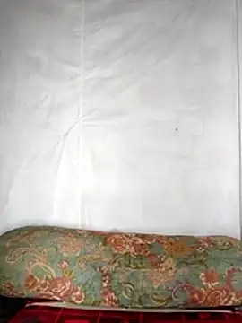 Snapshot of LushVamp chatting on 01-19-26, 02:21 LushVamp online show from 01-19-26, 02:21