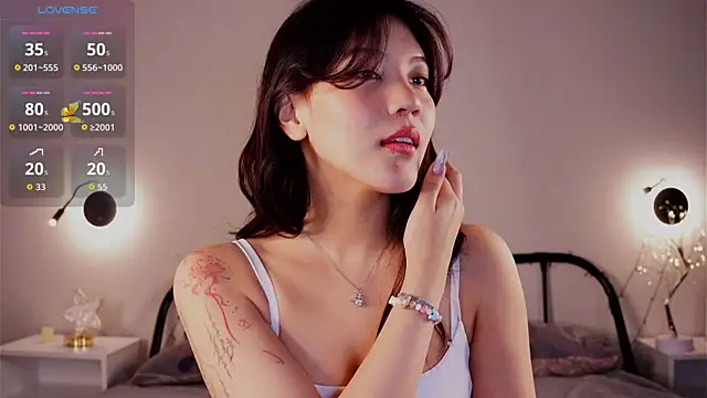 MoiraEger online show from 03-01-26, 04:07