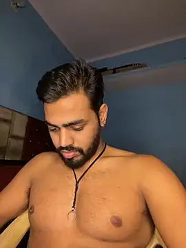 Snapshot of fireboyyyyy chatting on 10-08-25, 12:39 fireboyyyyy online show from 10-08-25, 12:39