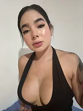 Amy ruizz online show from 05-29-26, 10:21