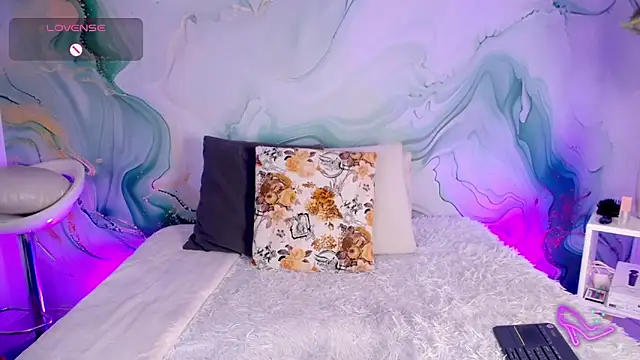 MylaDreams online show from 03-06-26, 03:23