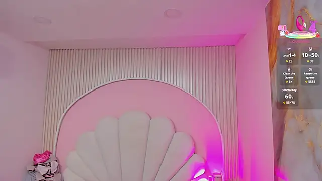 hinata dolly online show from 04-15-26, 11:05