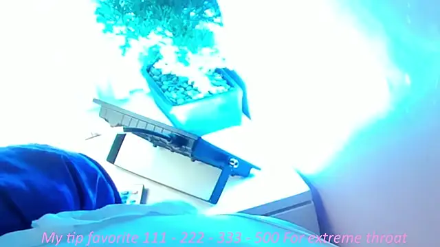 hinata dolly online show from 10-10-25, 08:26