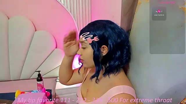 hinata dolly online show from 10-16-25, 11:07