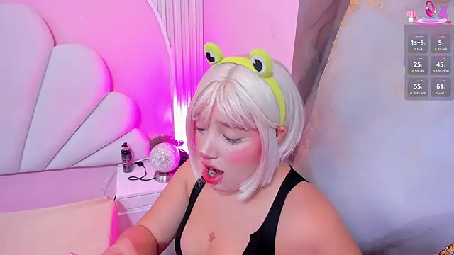 hinata dolly online show from 10-30-25, 11:08