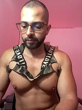 magnumchris online show from 04-14-26, 03:50