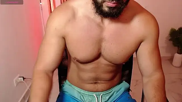 Snapshot of magnumchris chatting on 07-18-26, 02:25 magnumchris online show from 07-18-26, 02:25