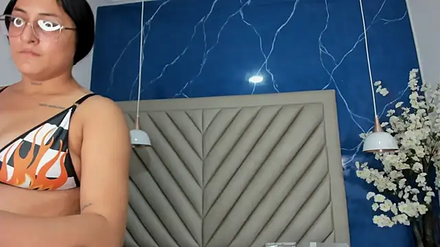 Ibbie drastic online show from 11-28-25, 12:05