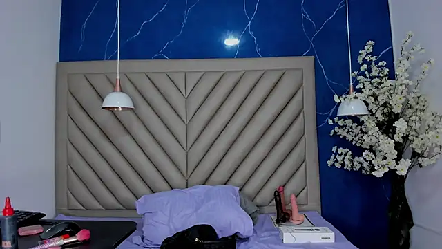 Ibbie drastic online show from 12-15-25, 12:11