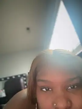 Snapshot of succubusebony chatting on 02-15-26, 05:34 succubusebony online show from 02-15-26, 05:34