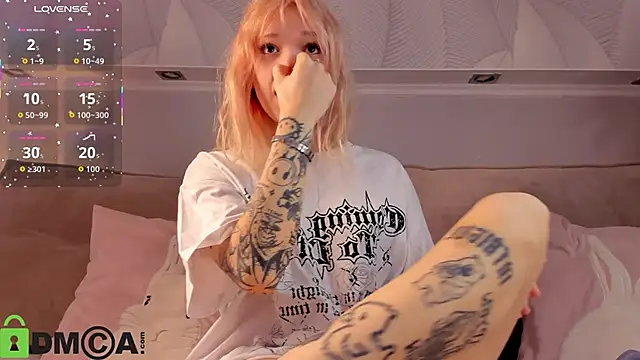 Molly Platt online show from 02-25-26, 09:09