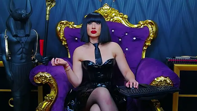 LaraMaeve online show from 09-30-25, 05:02