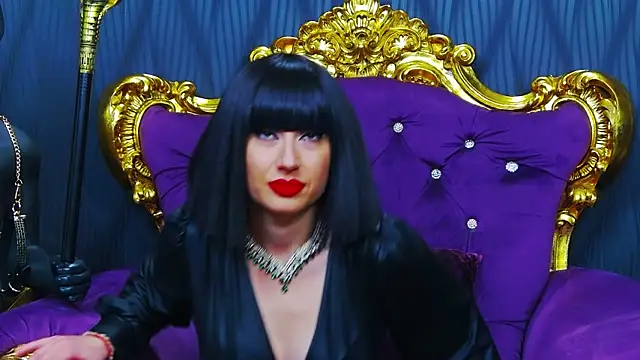 LaraMaeve online show from 10-26-25, 06:03