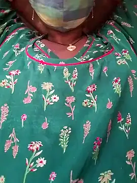 aunty sumy online show from 02-17-26, 04:10