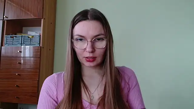 LooveELLYx online show from 02-03-26, 02:33