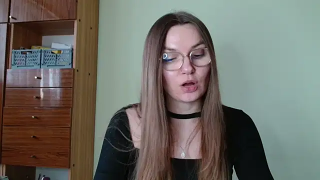 LooveELLYx online show from 02-23-26, 02:28