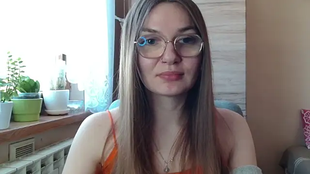 LooveELLYx online show from 03-09-26, 07:34