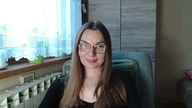 LooveELLYx online show from 11-26-25, 02:28