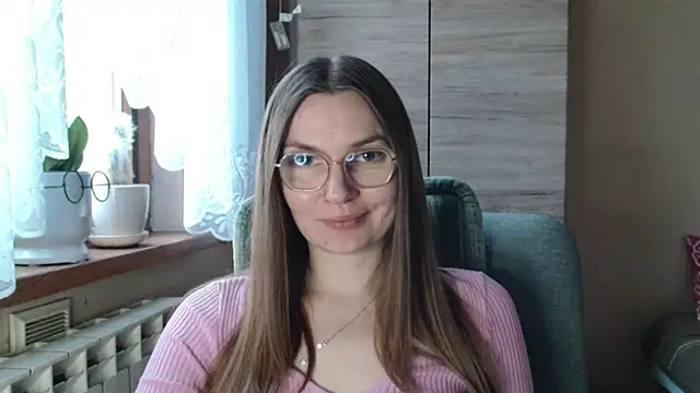 LooveELLYx online show from 12-23-25, 07:29