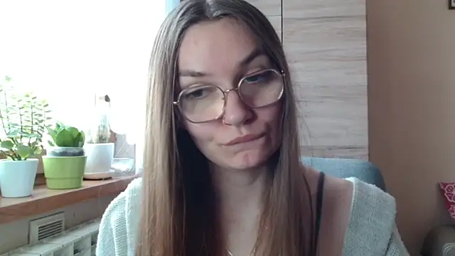 LooveELLYx online show from 03-10-26, 07:34