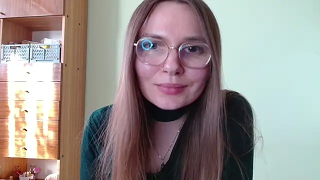 LooveELLYx online show from 03-04-26, 02:25