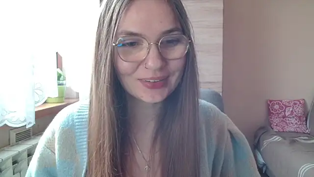 LooveELLYx online show from 04-11-26, 06:21