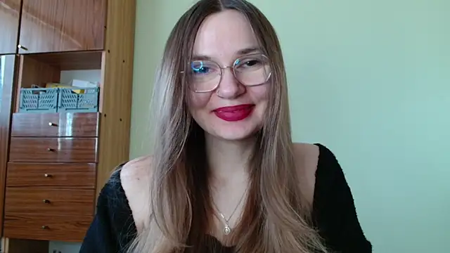 LooveELLYx online show from 02-26-26, 07:41