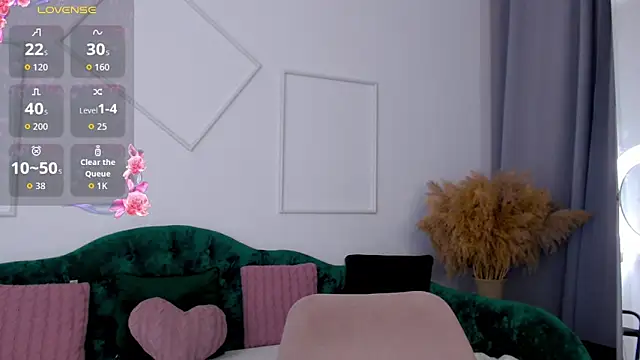 Little cherryy   online show from 09-12-25, 06:46