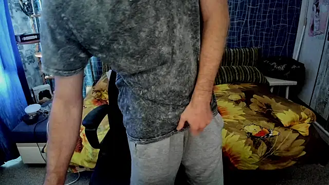 CuteBoy228 online show from 07-10-26, 08:14