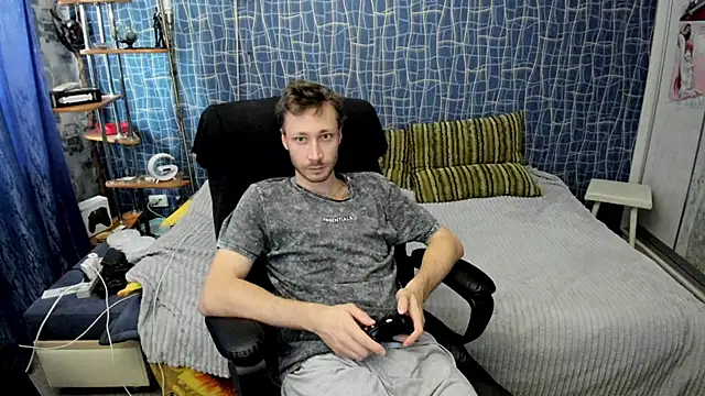 CuteBoy228 online show from 03-30-26, 03:02