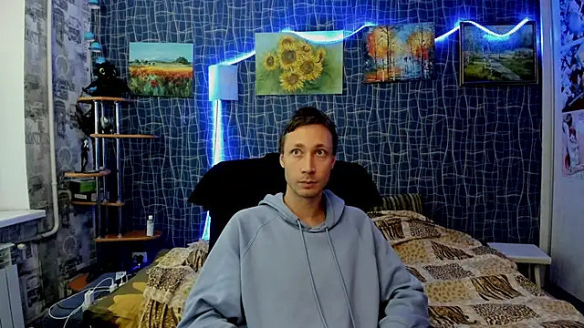 CuteBoy228 online show from 12-21-25, 12:40