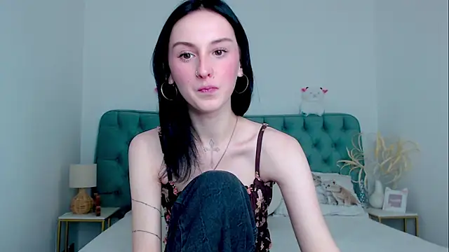 Little moly999 online show from 10-08-25, 09:04