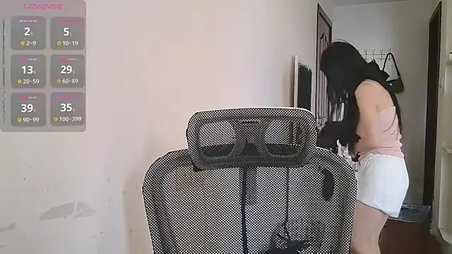 Olivia-l online show from 09-15-25, 09:54