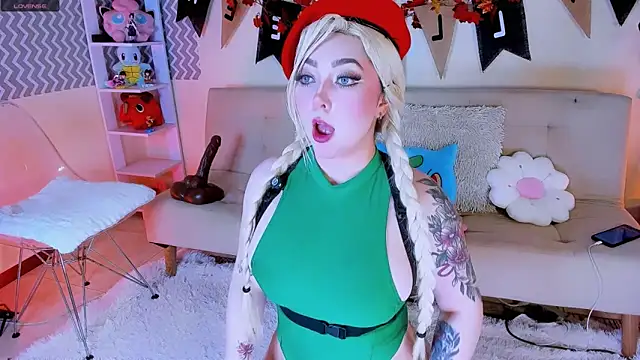 Simonesmith01 online show from 10-27-25, 08:10