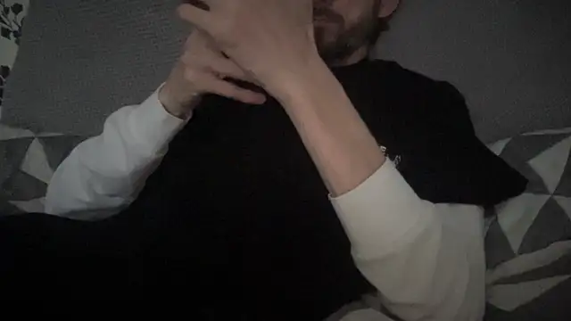 Big8inchUncutCock online show from 04-05-26, 10:44