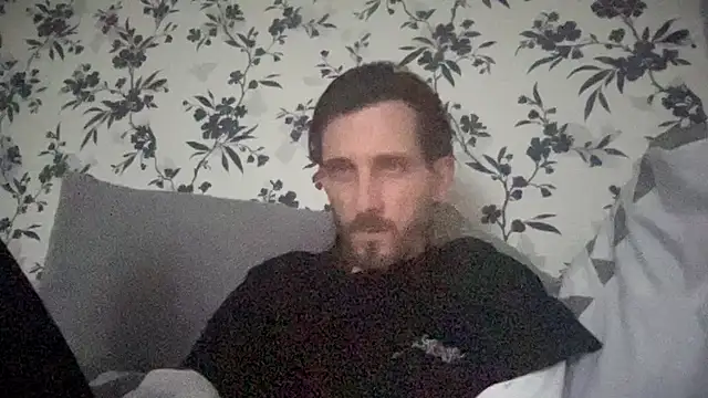 Big8inchUncutCock online show from 04-23-26, 03:35