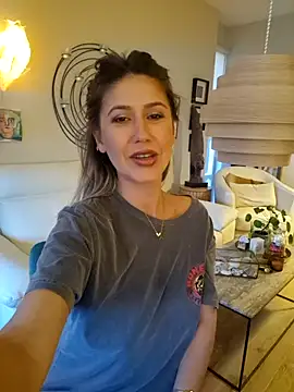 CelynaRoss online show from 06-12-26, 11:24