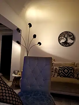 CelynaRoss online show from 09-23-25, 07:54