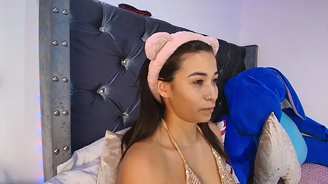 GraceWallace  online show from 10-26-25, 08:20