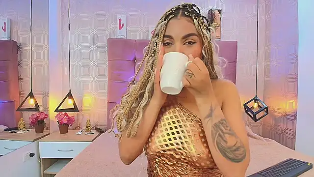 LexieBloom online show from 09-11-25, 04:23