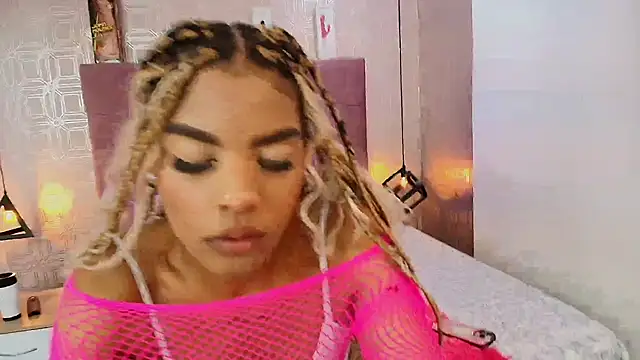 LexieBloom online show from 09-16-25, 03:51