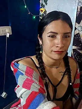 karinnahotdirty online show from 04-28-26, 10:36