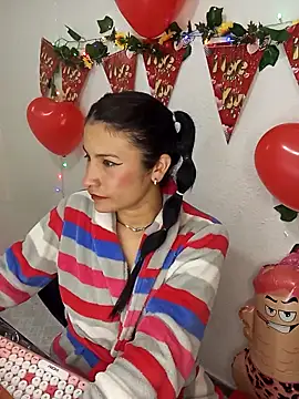 karinnahotdirty online show from 02-14-26, 09:26