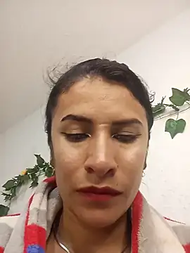 karinnahotdirty online show from 02-26-26, 09:48