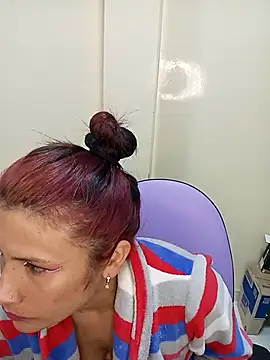 karinnahotdirty online show from 11-27-25, 11:27