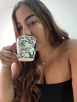 Karlla Brown online show from 04-05-26, 04:13