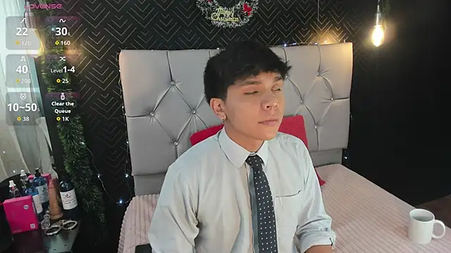 Thiago Kozak online show from 11-24-25, 01:11